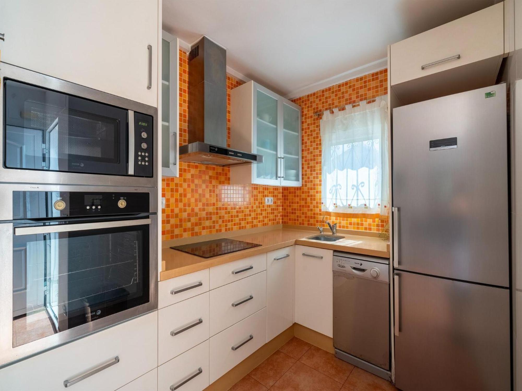Spacious With Private Garden Vakantiehuis